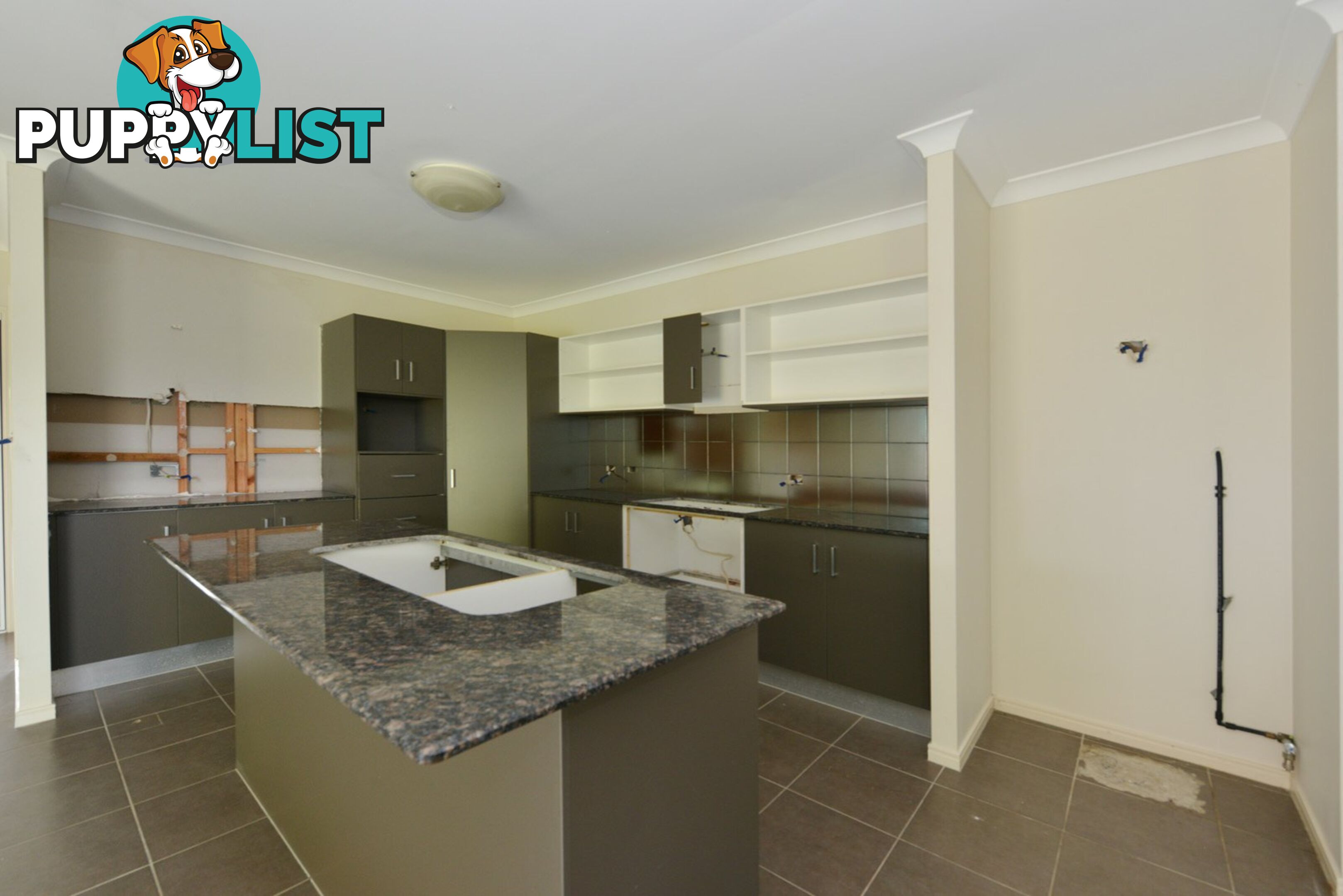 3 Kippin Close REDLYNCH QLD 4870