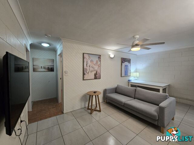 7/10 Crathern Close EDGE HILL QLD 4870
