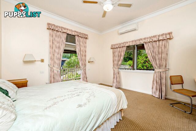 4 The Esplanade YUNGABURRA QLD 4884