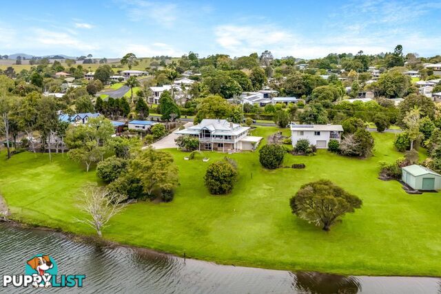 4 The Esplanade YUNGABURRA QLD 4884