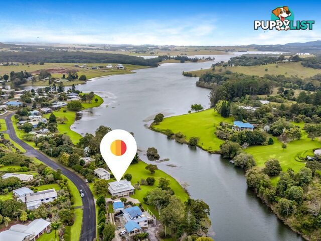 4 The Esplanade YUNGABURRA QLD 4884