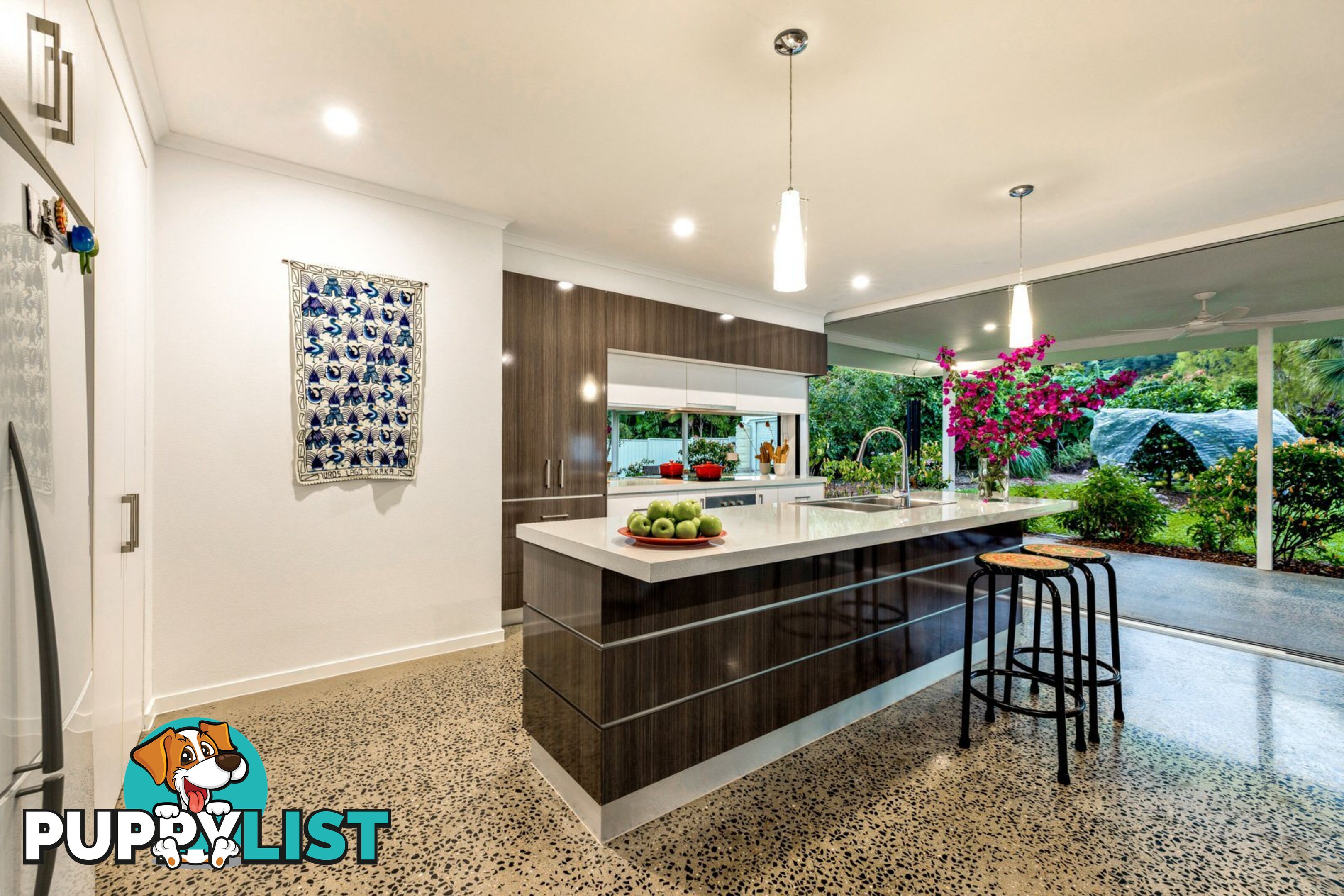 13 Lomond Close EDGE HILL QLD 4870