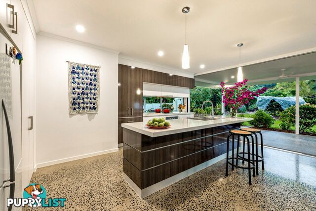 13 Lomond Close EDGE HILL QLD 4870