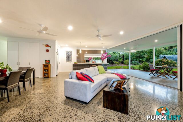 13 Lomond Close EDGE HILL QLD 4870