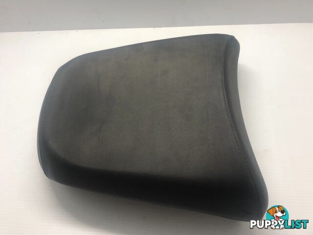 BMW R1200GS PILLION SEAT.  FITS MODELS '04 to '12