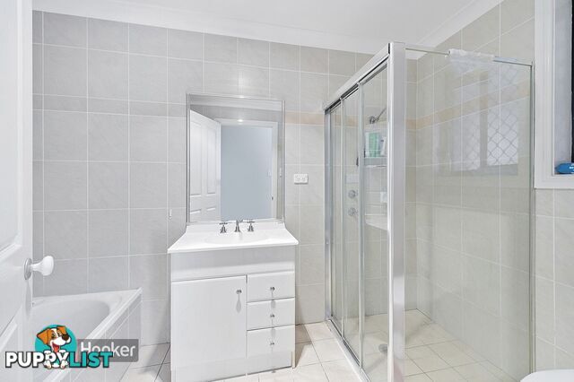 Villa 4/6 Dallas Place TOONGABBIE NSW 2146