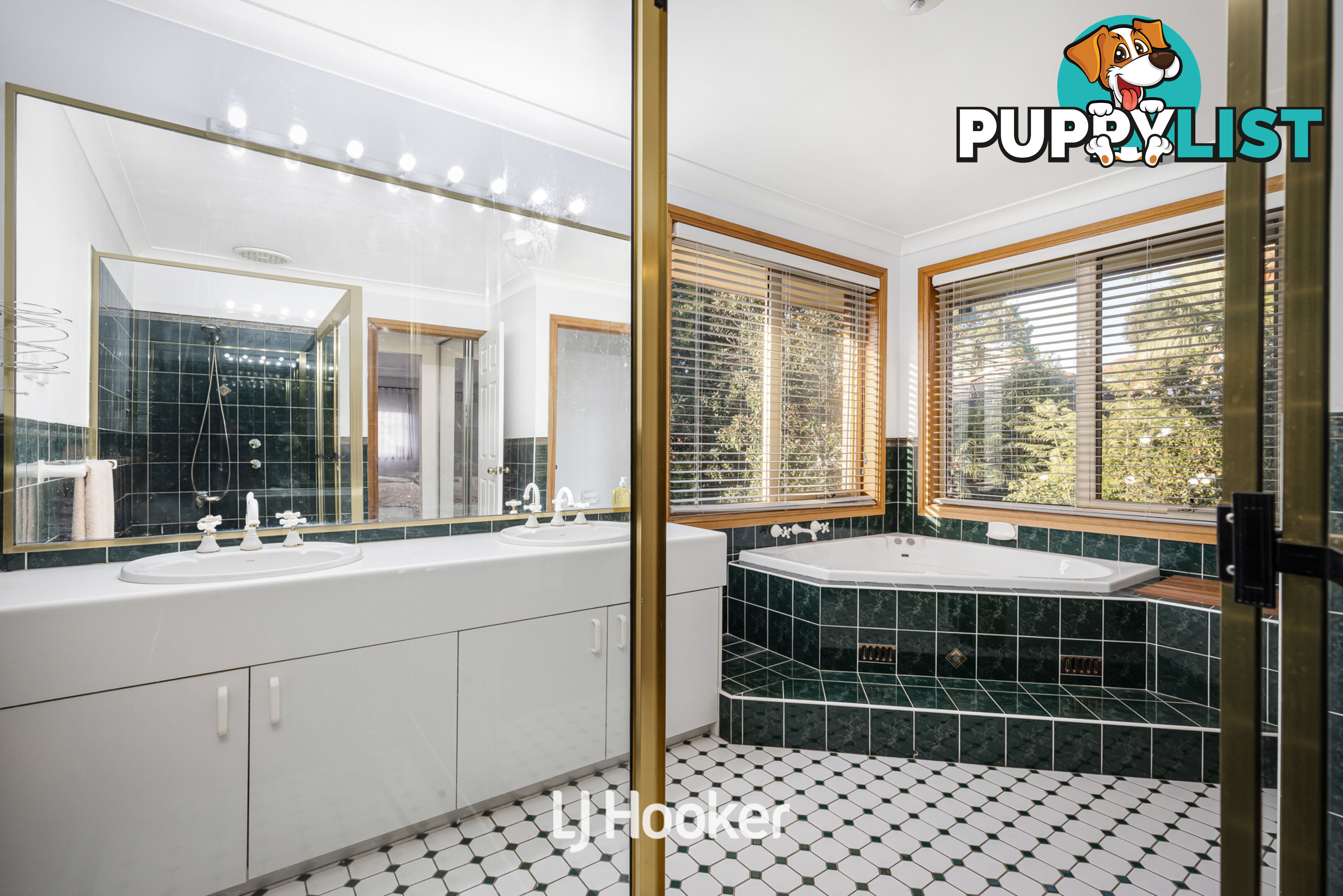 6 Charlotte Grove BELLA VISTA NSW 2153