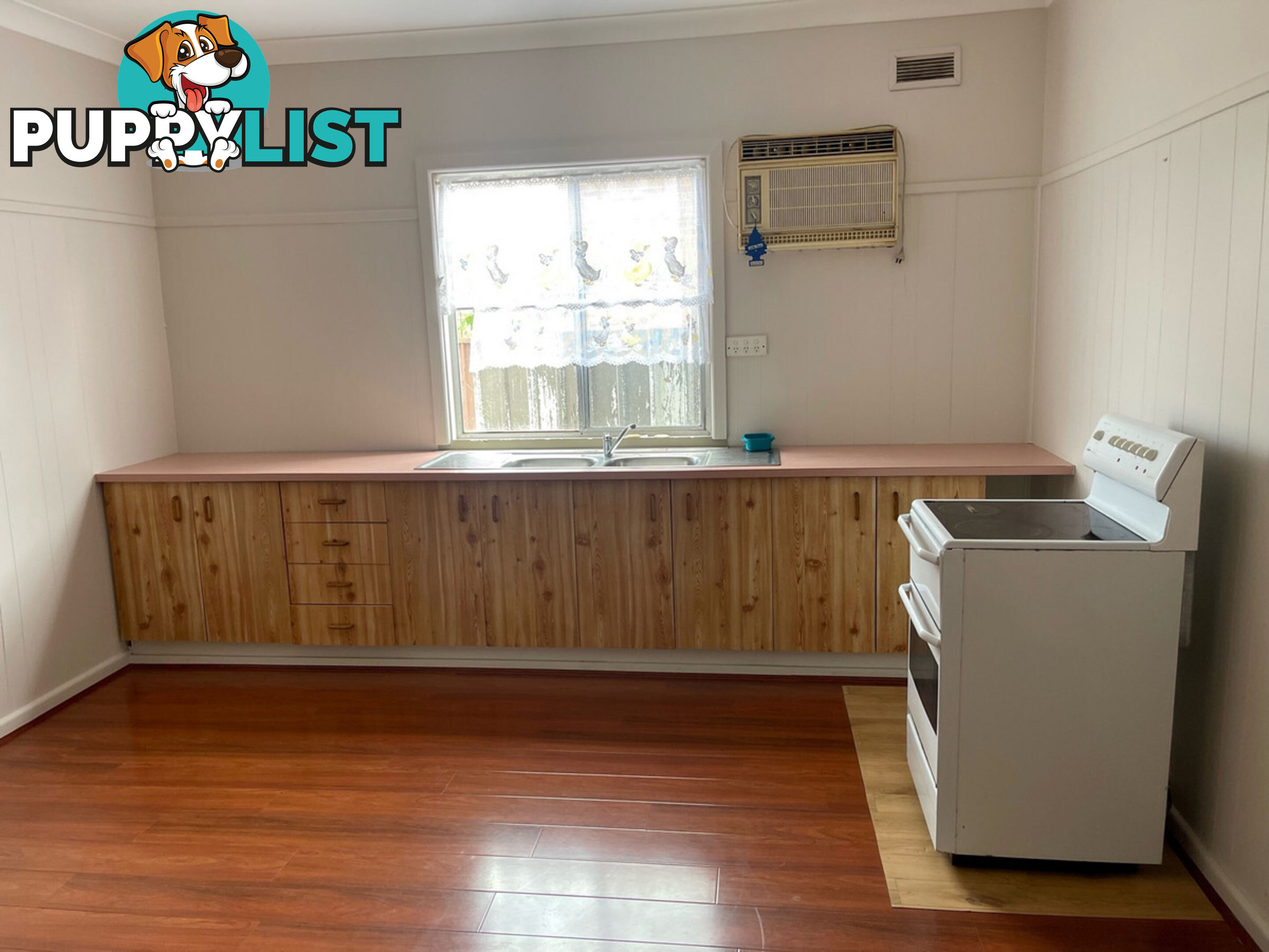 33 Oatlands Street WENTWORTHVILLE NSW 2145