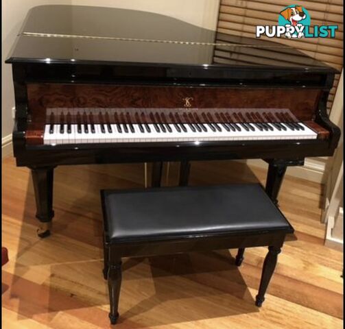 Story & Clark Baby Grand Piano (Ebony)