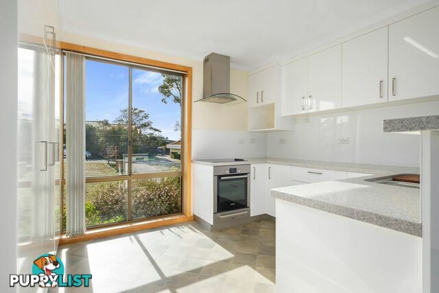 8 Ashley Court BLACKMANS BAY TAS 7052