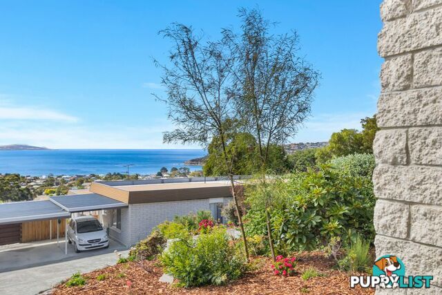 2/32 Pearl Place BLACKMANS BAY TAS 7052