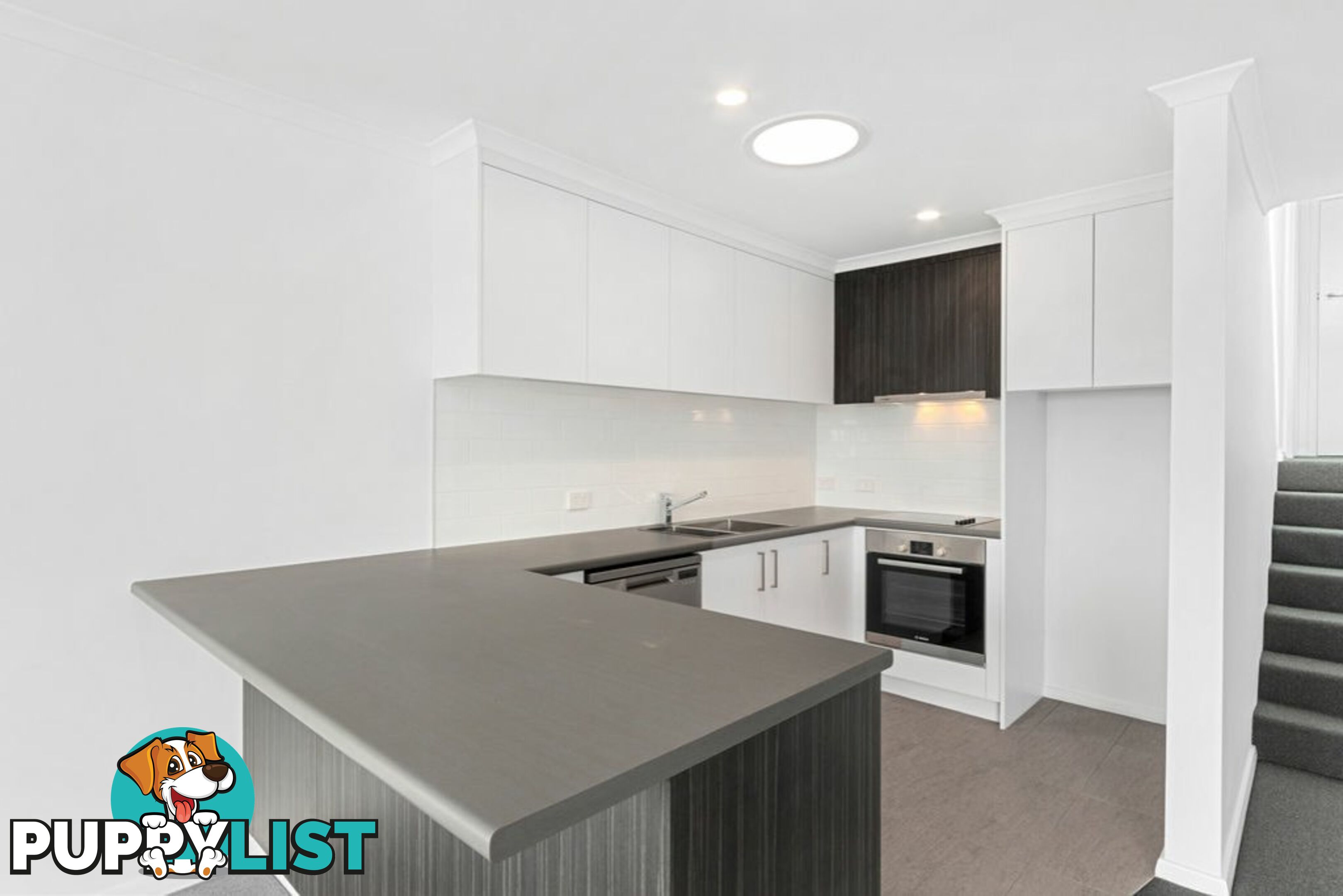 2/32 Pearl Place BLACKMANS BAY TAS 7052