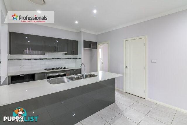 11 Mill Place St Clair NSW 2759