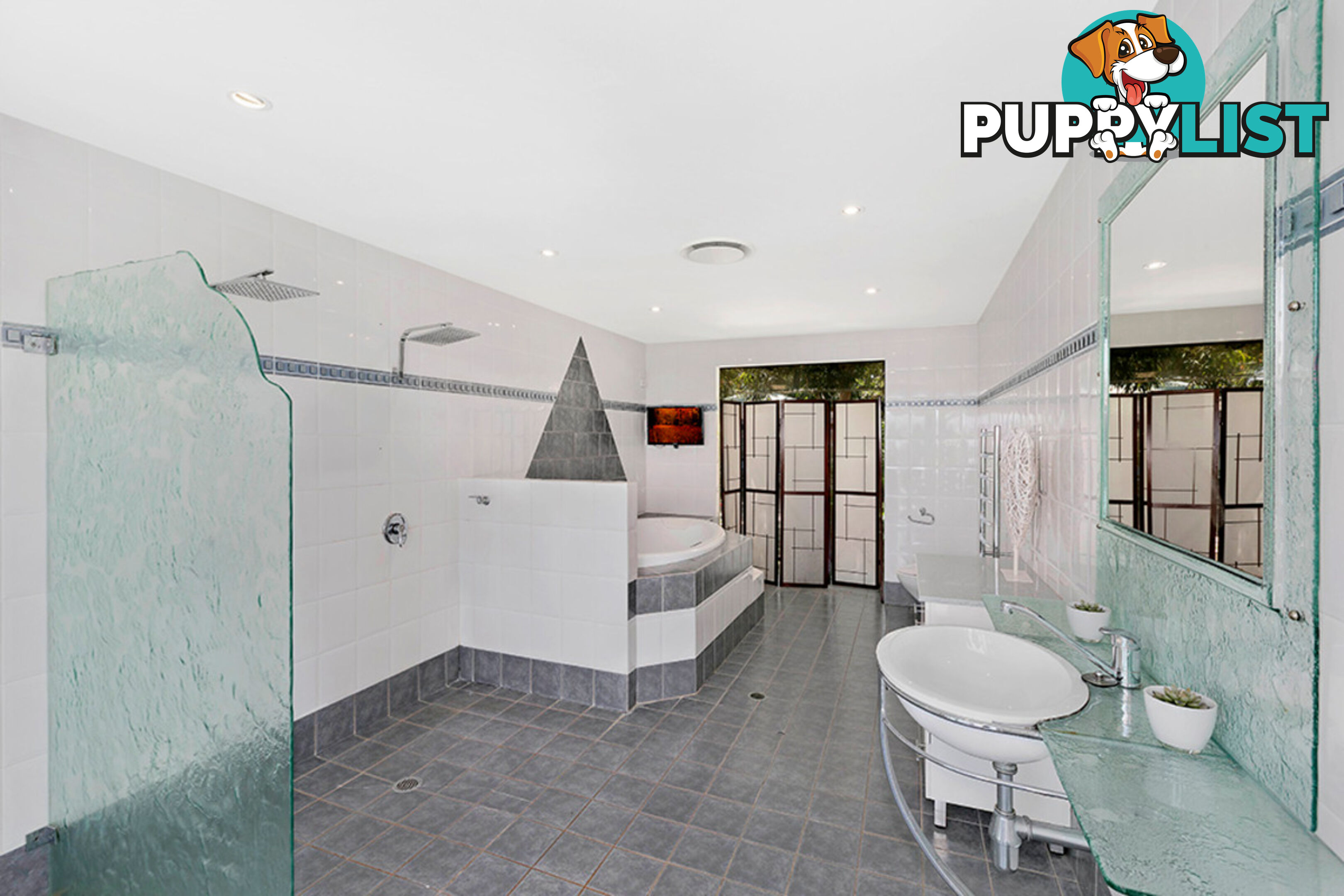 14b Copacabana Drive COPACABANA NSW 2251