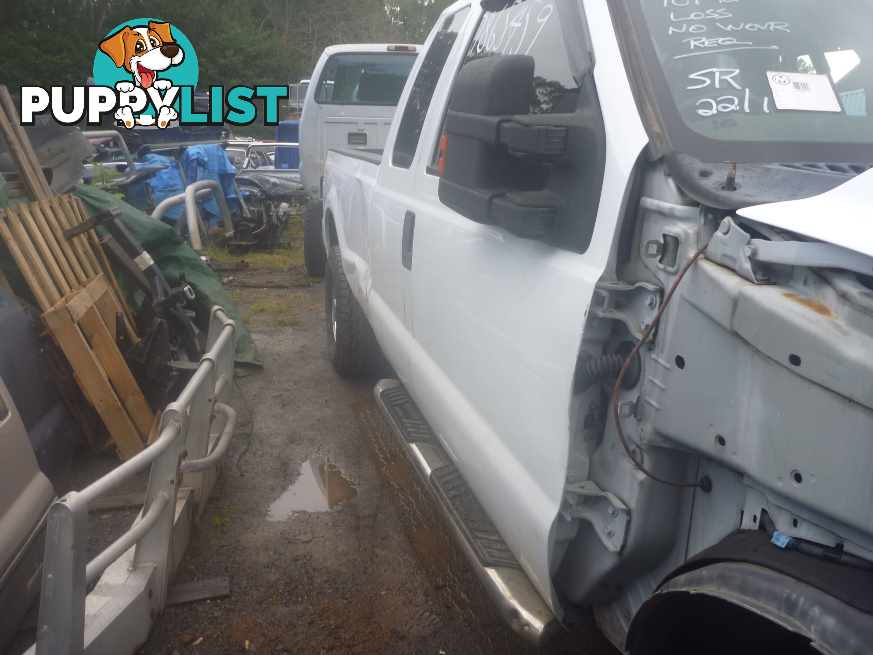 2001 Superduty F 350 Ford Truck White Wrecking,