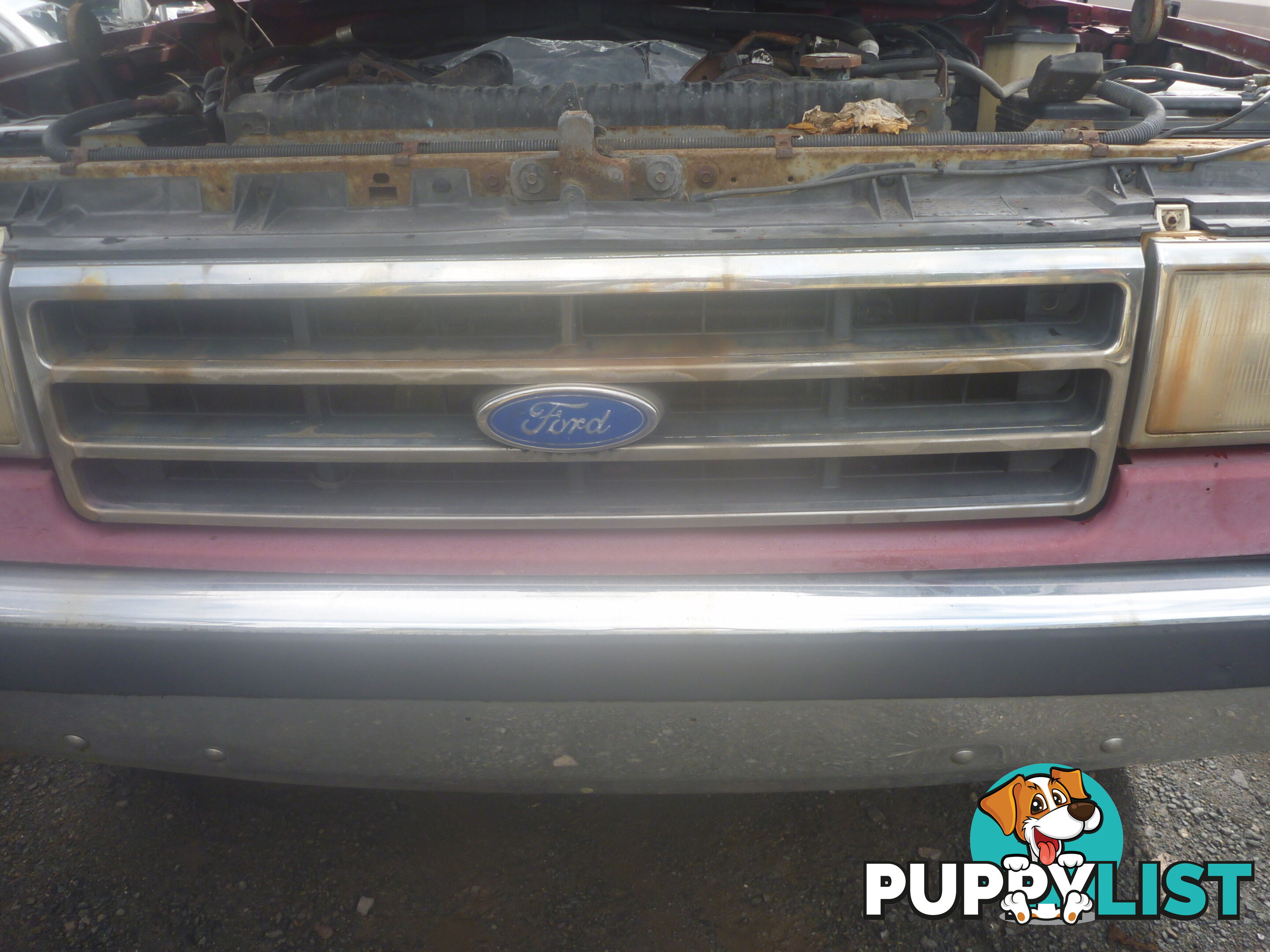 •	2004 Ford F250 Superduty XLT (10 Currently being dismantled)