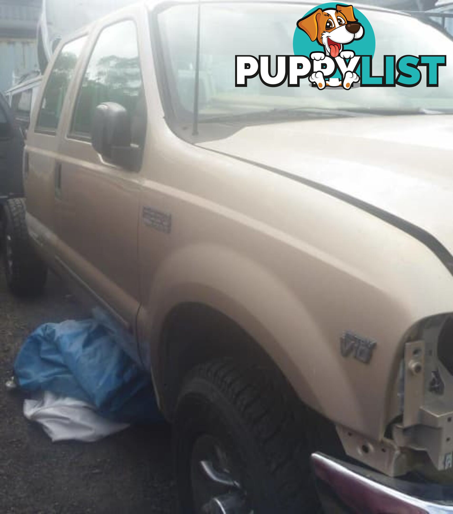 •	2004 Ford F250 Superduty XLT (10 Currently being dismantled)