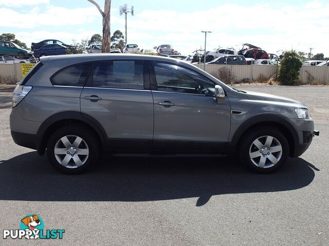 2011 HOLDEN CAPTIVA SX (FWD) CG MY10 SUV, 4 DOORS, 7 SEATS