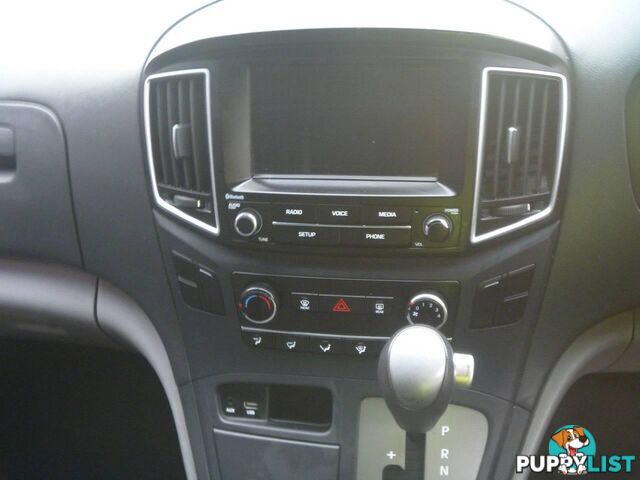 2016 HYUNDAI ILOAD 3S LIFTBACK TQ SERIES 2 (TQ3) MY17 COMMERCIAL, 4 DOORS, 3 SEATS