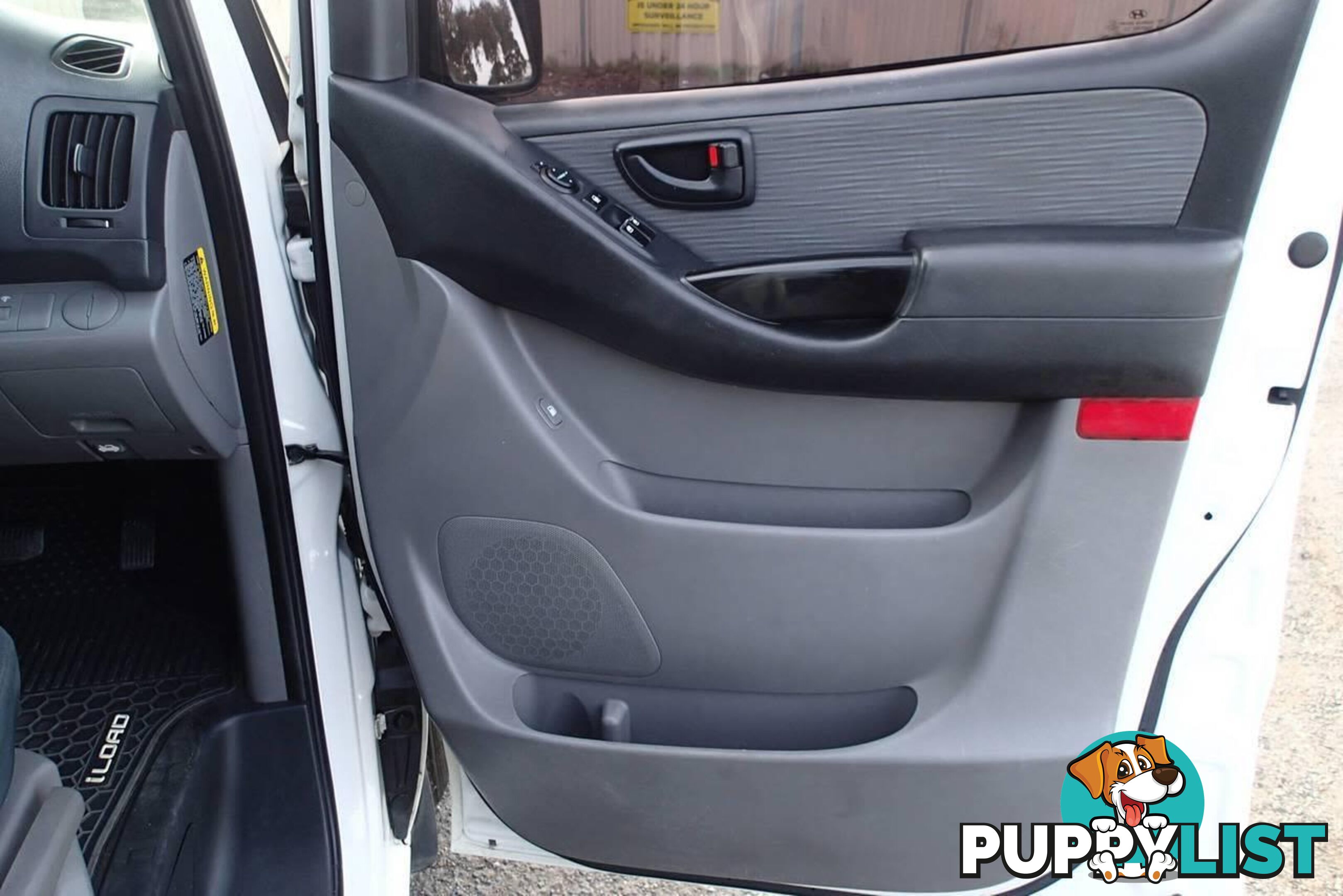 2016 HYUNDAI ILOAD 3S LIFTBACK TQ SERIES 2 (TQ3) MY17 COMMERCIAL, 4 DOORS, 3 SEATS
