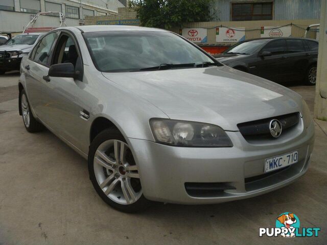 2006 HOLDEN COMMODORE OMEGA VE SEDAN, 4 DOORS, 5 SEATS