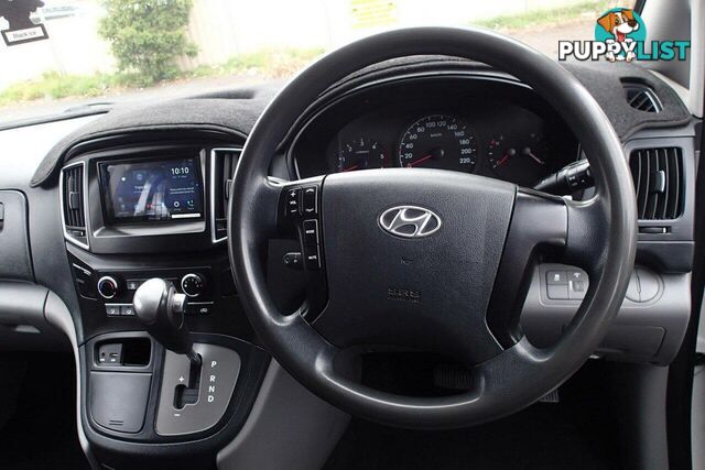 2015 HYUNDAI ILOAD  TQ SERIES 2 (TQ3) COMMERCIAL, 4 DOORS, 3 SEATS