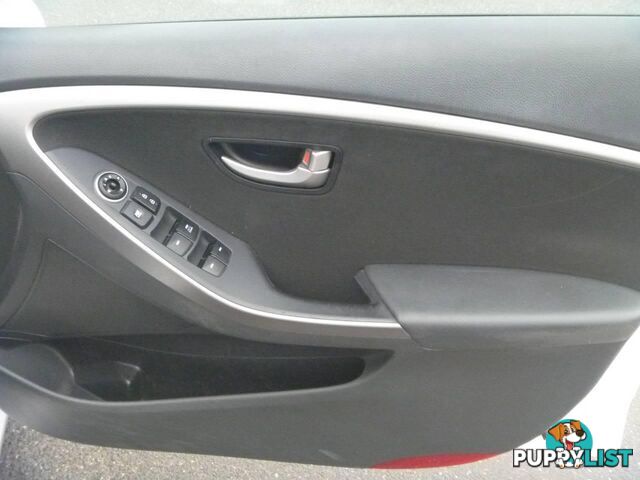 2012 HYUNDAI I30 ACTIVE 1.6 CRDI GD HATCH, 5 DOORS, 5 SEATS