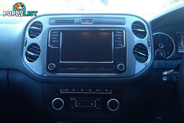 2012 VOLKSWAGEN TIGUAN 103 TDI 5NC MY12 SUV, 4 DOORS, 5 SEATS