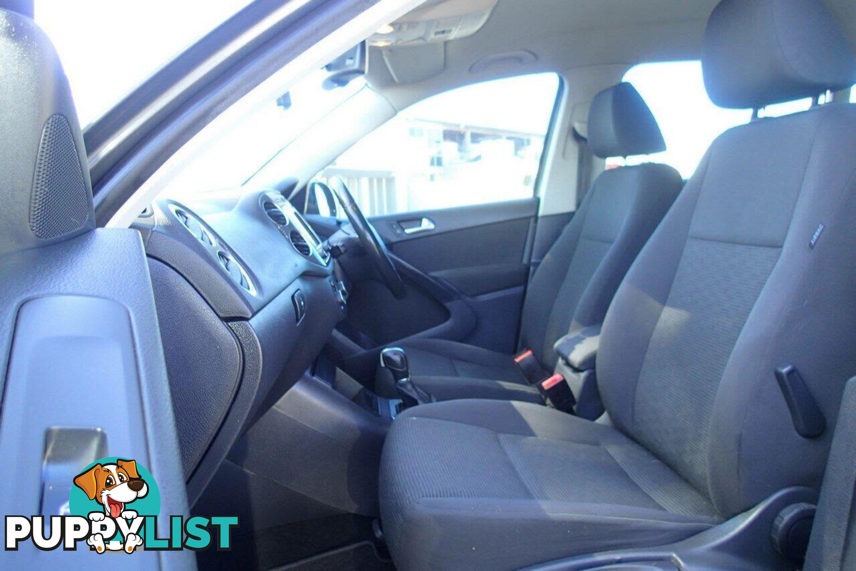 2012 VOLKSWAGEN TIGUAN 103 TDI 5NC MY12 SUV, 4 DOORS, 5 SEATS