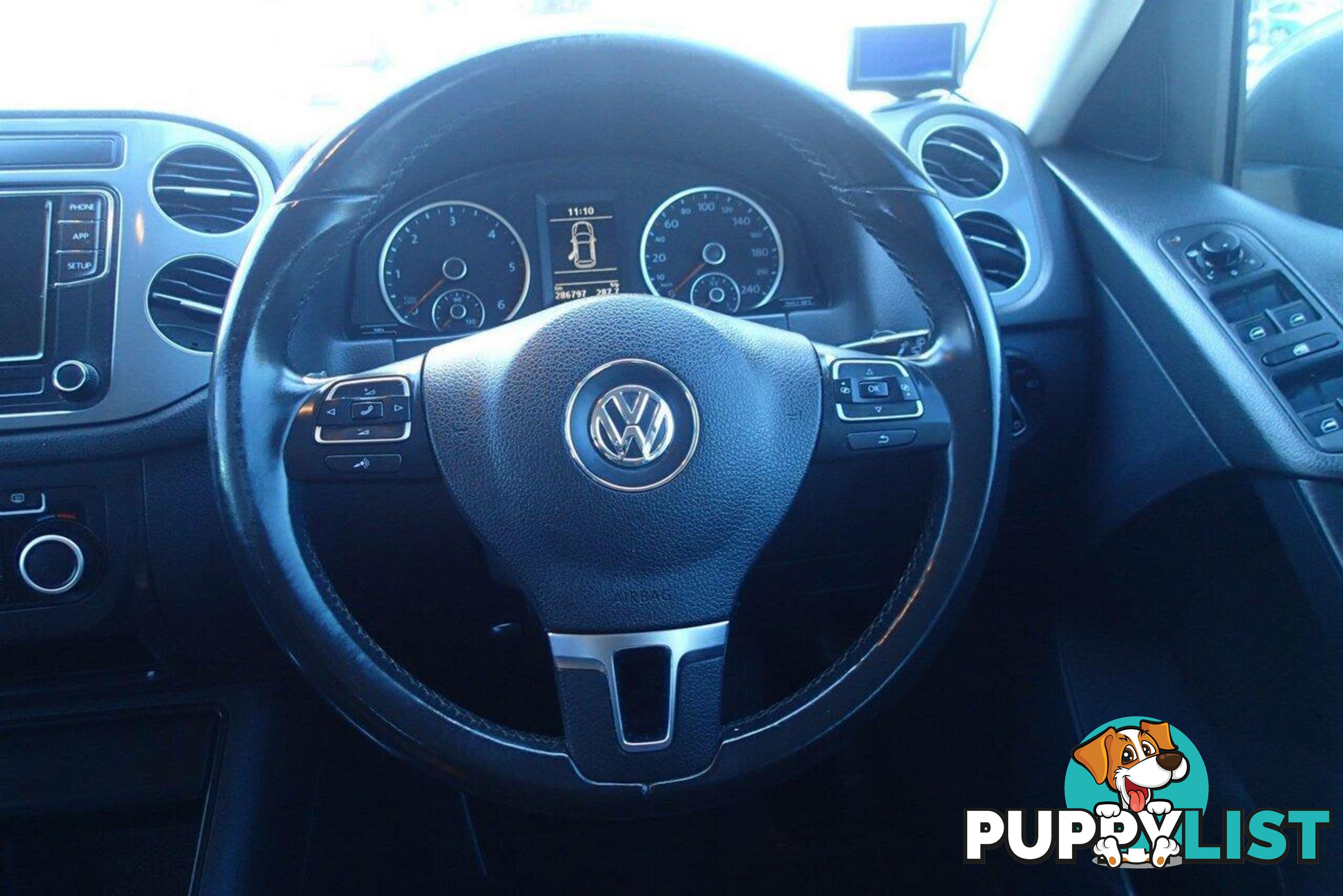 2012 VOLKSWAGEN TIGUAN 103 TDI 5NC MY12 SUV, 4 DOORS, 5 SEATS