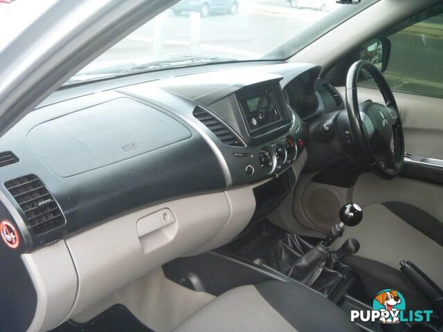 2013 MITSUBISHI TRITON GLX MN MY13 UTE TRAY, 4 DOORS, 5 SEATS