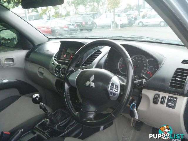 2013 MITSUBISHI TRITON GLX MN MY13 UTE TRAY, 4 DOORS, 5 SEATS