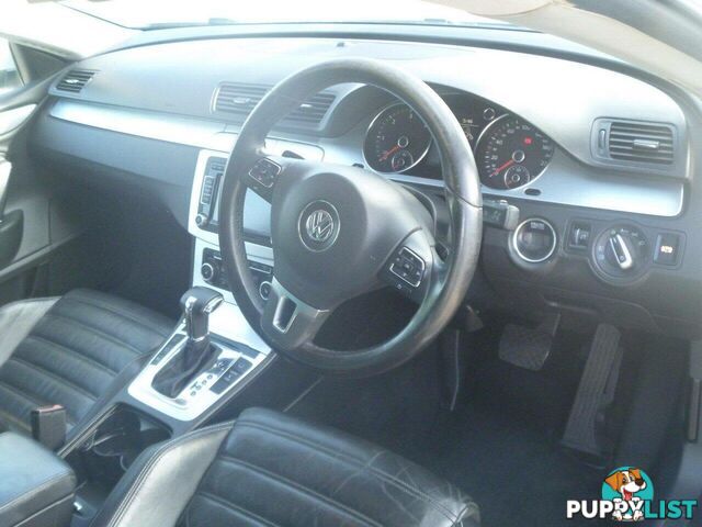 2009 VOLKSWAGEN PASSAT CC 125 TDI 3C SEDAN, 4 DOORS, 4 SEATS