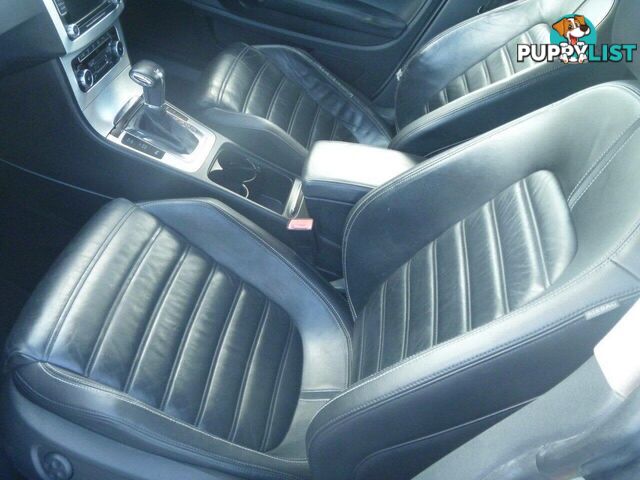 2009 VOLKSWAGEN PASSAT CC 125 TDI 3C SEDAN, 4 DOORS, 4 SEATS