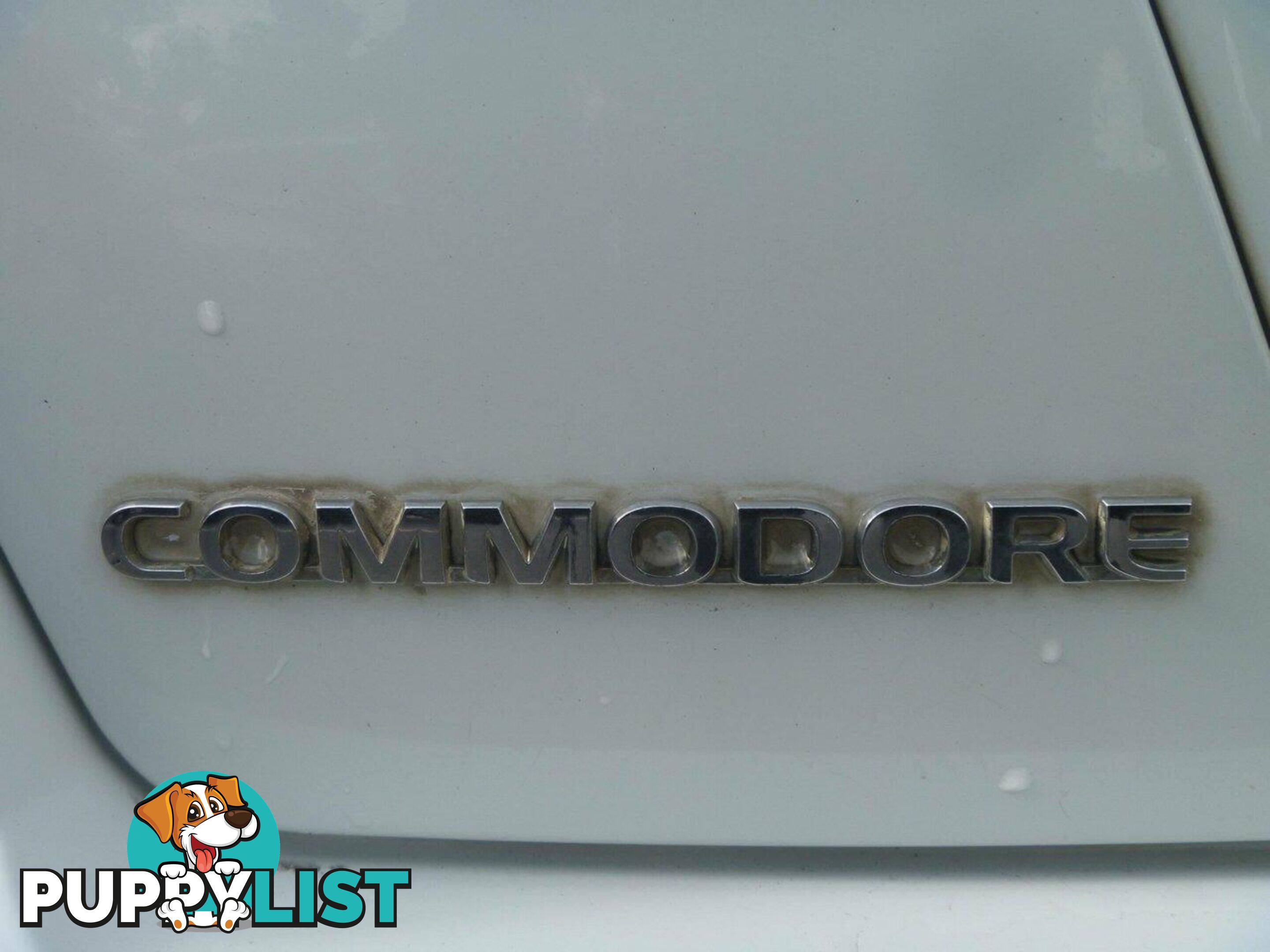 2005 HOLDEN COMMODORE ACCLAIM VZ SEDAN, 4 DOORS, 5 SEATS