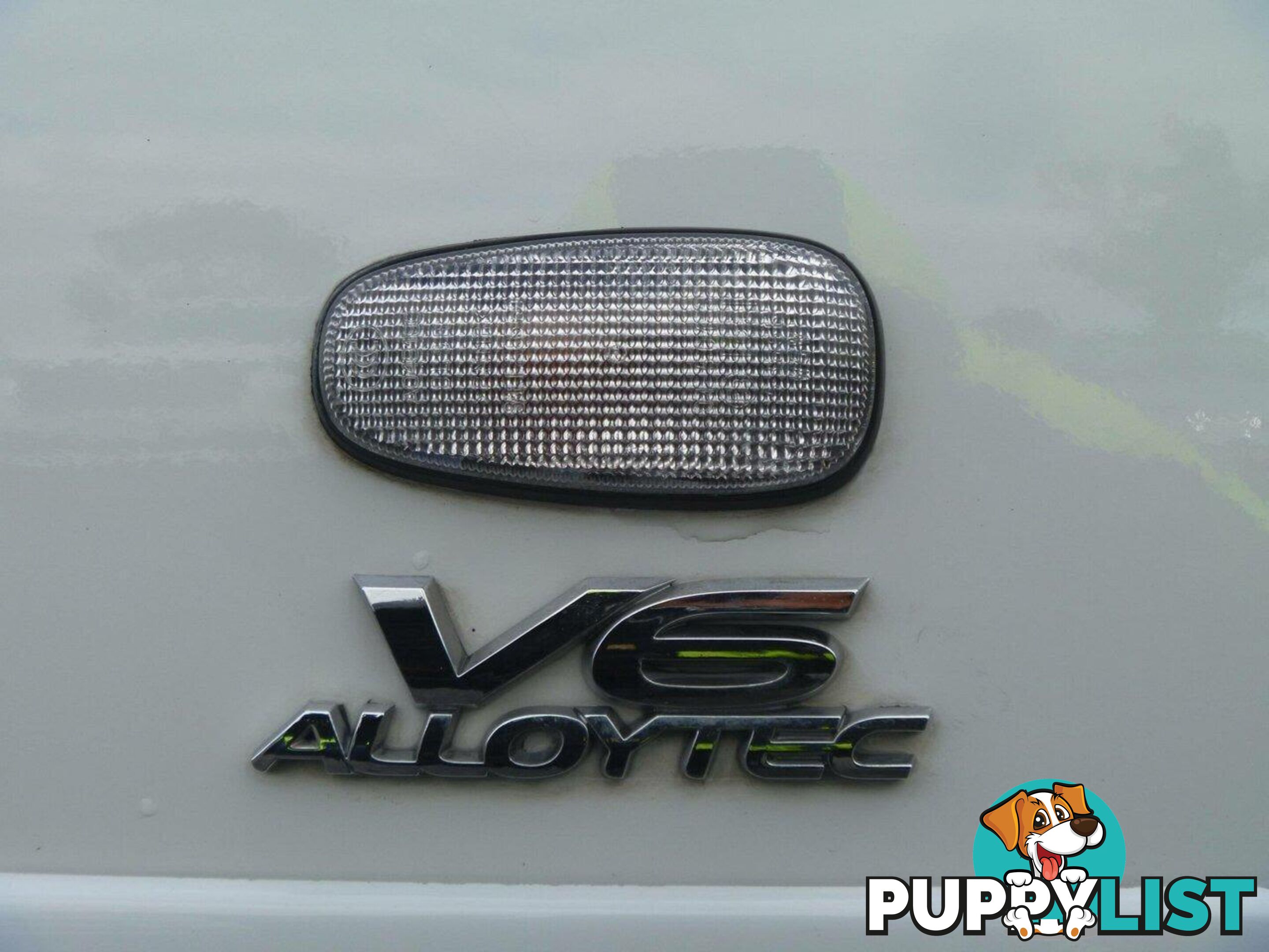 2005 HOLDEN COMMODORE ACCLAIM VZ SEDAN, 4 DOORS, 5 SEATS