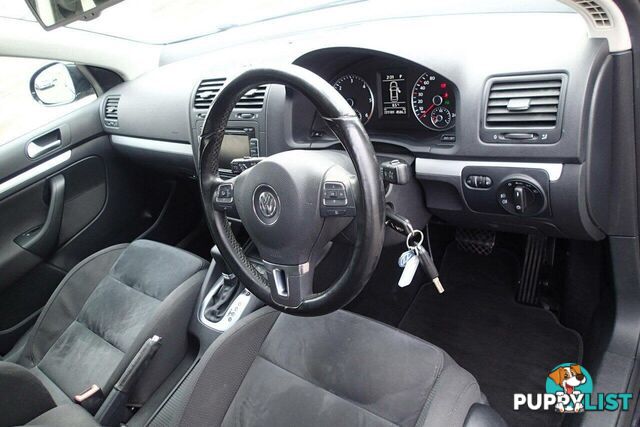 2010 VOLKSWAGEN JETTA 103 TDI 1KM MY10 SEDAN, 4 DOORS, 5 SEATS