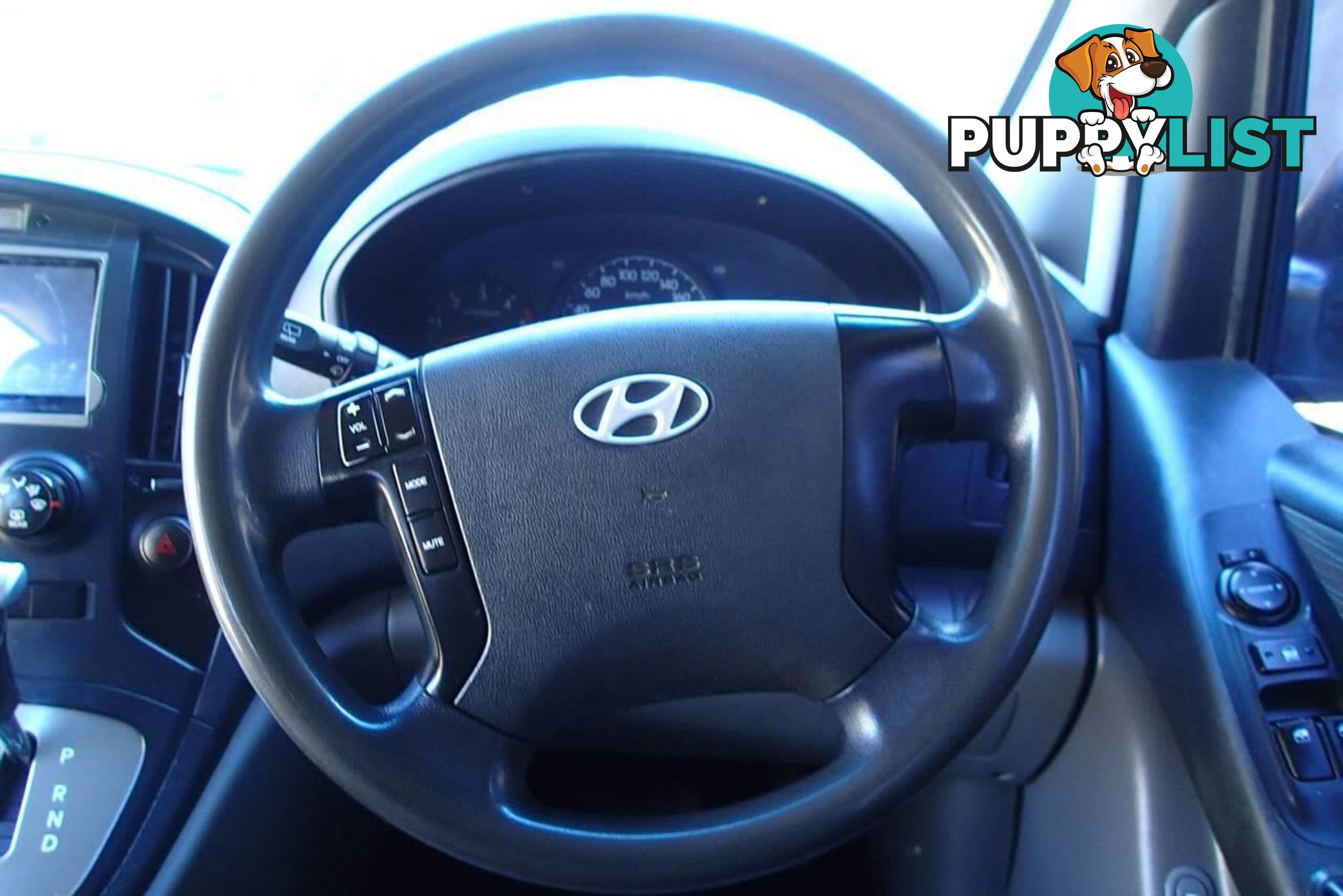 2011 HYUNDAI ILOAD  TQ MY11 COMMERCIAL, 4 DOORS, 3 SEATS