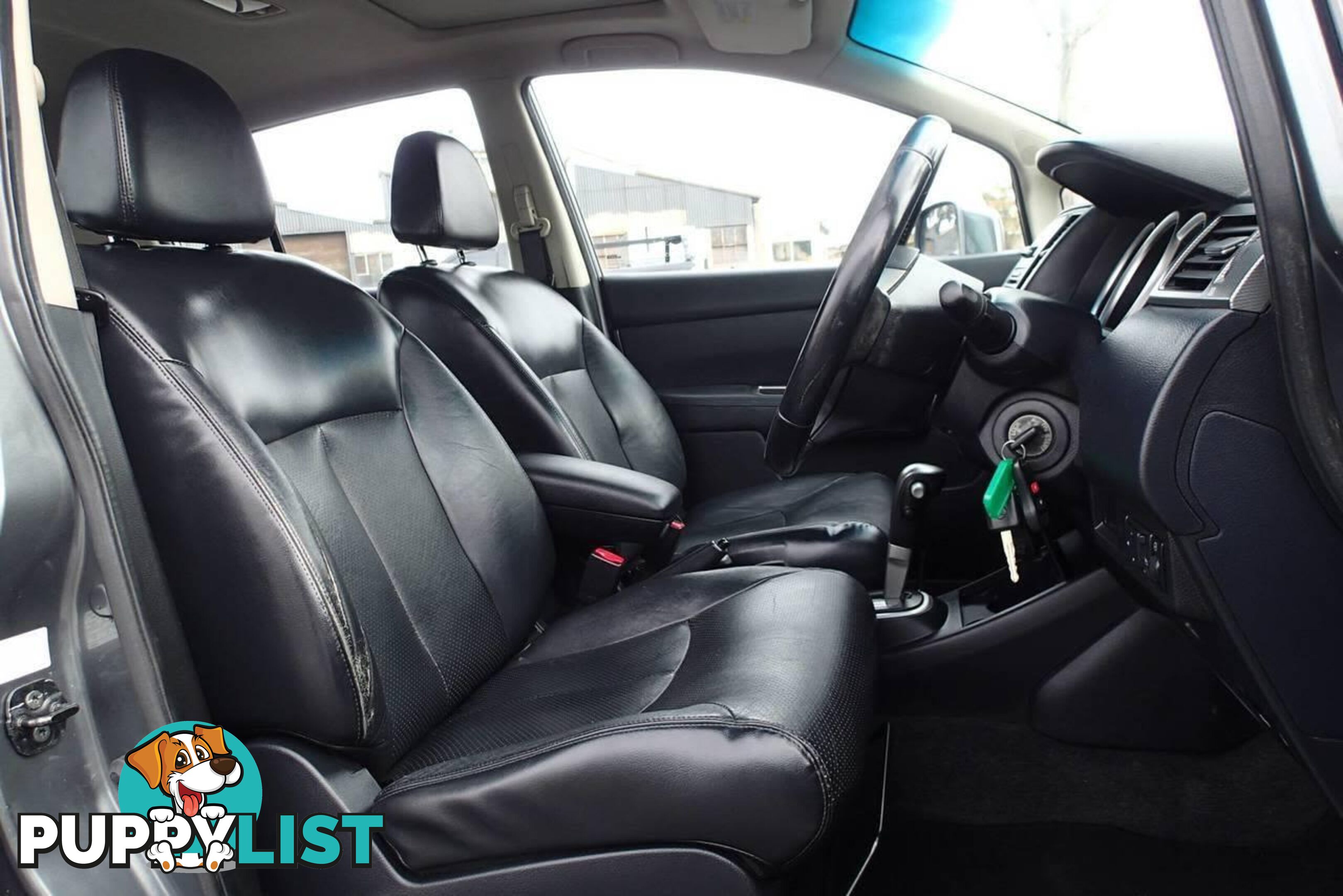 2010 NISSAN TIIDA TI C11 SERIES 3 MY10 HATCH, 5 DOORS, 5 SEATS