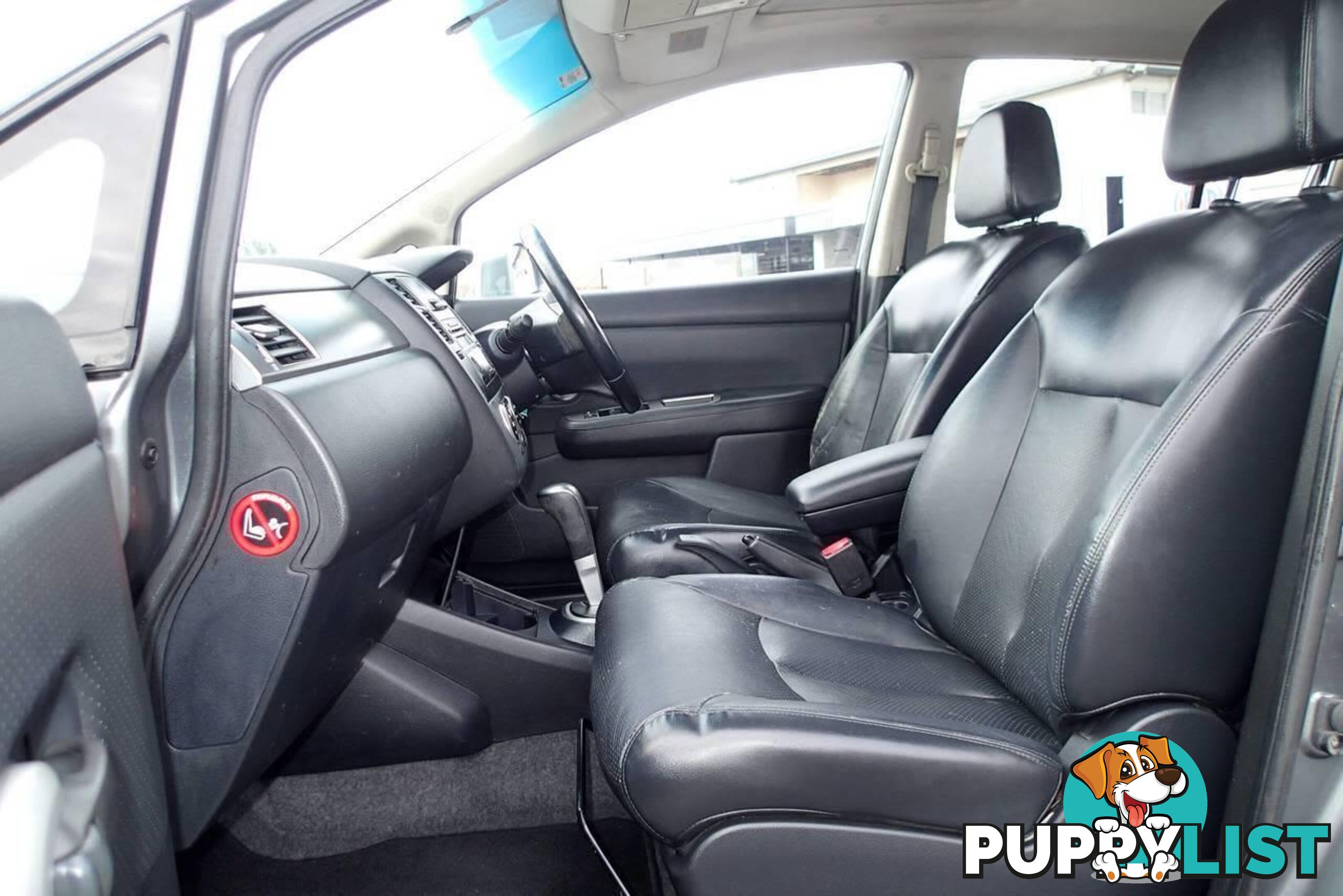 2010 NISSAN TIIDA TI C11 SERIES 3 MY10 HATCH, 5 DOORS, 5 SEATS