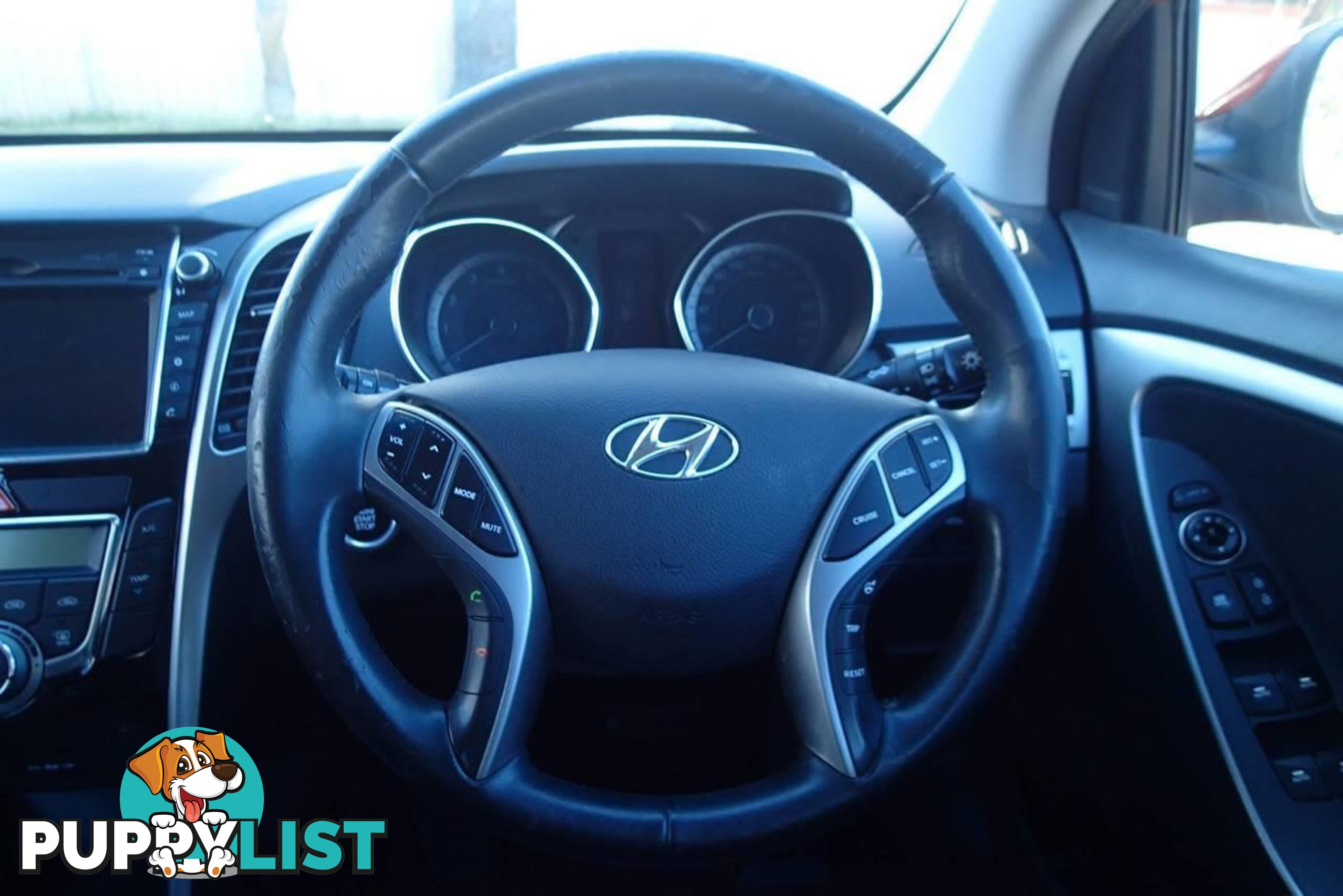 2013 HYUNDAI I30 ACTIVE GD HATCH, 5 DOORS, 5 SEATS