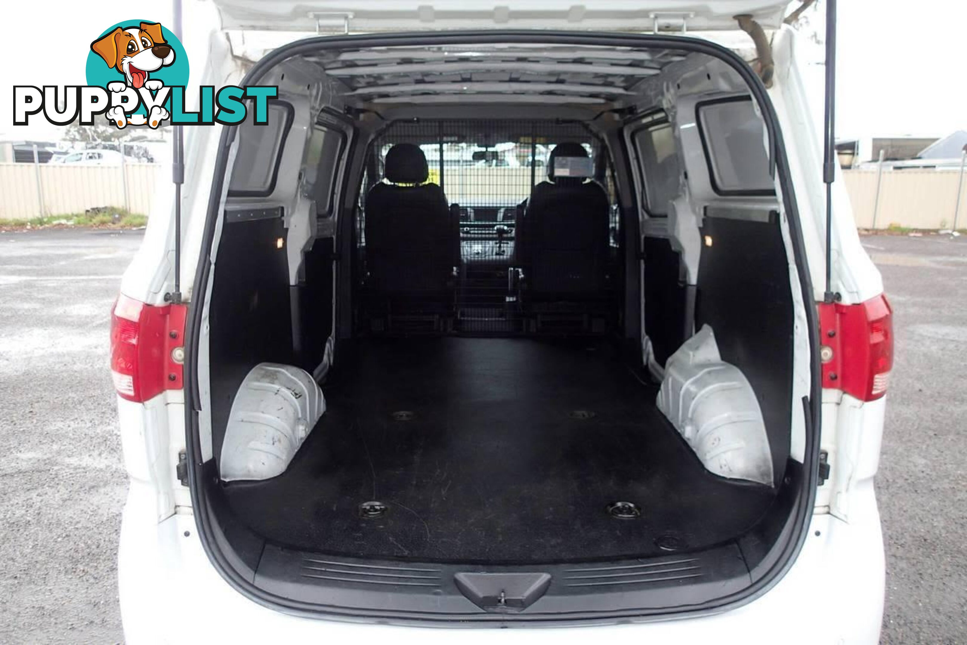 2020 LDV G10 LIFT DOOR SV7C MY21 COMMERCIAL, 4 DOORS, 2 SEATS