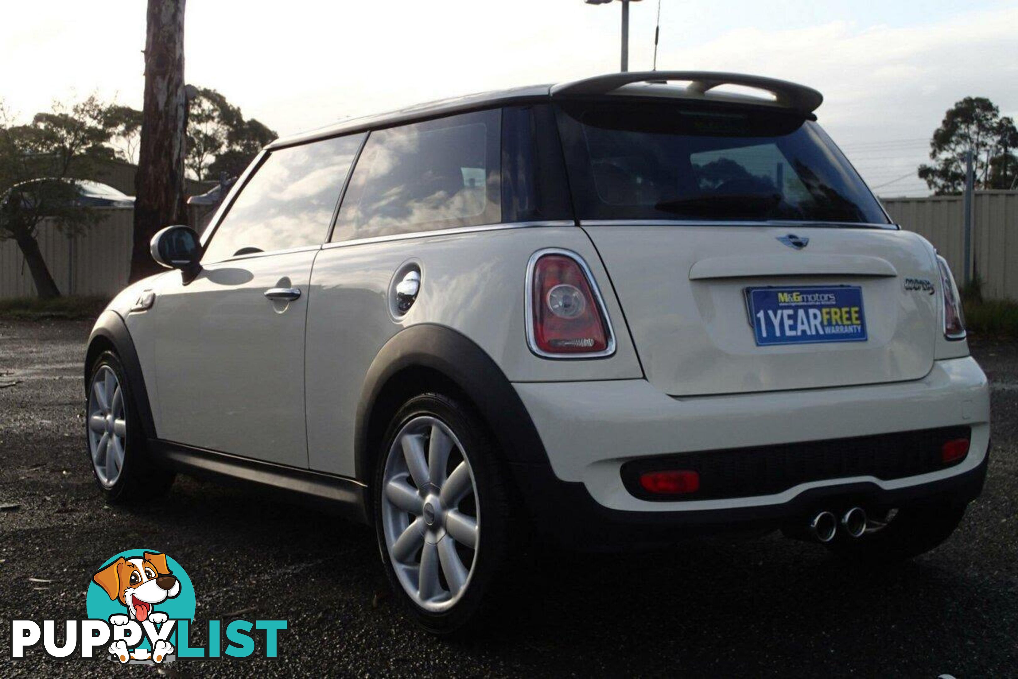 2009 MINI COOPER S R56 HATCH, 2 DOORS, 4 SEATS