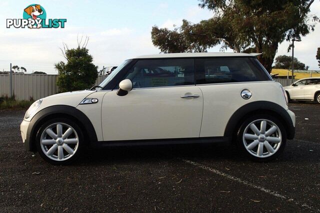 2009 MINI COOPER S R56 HATCH, 2 DOORS, 4 SEATS