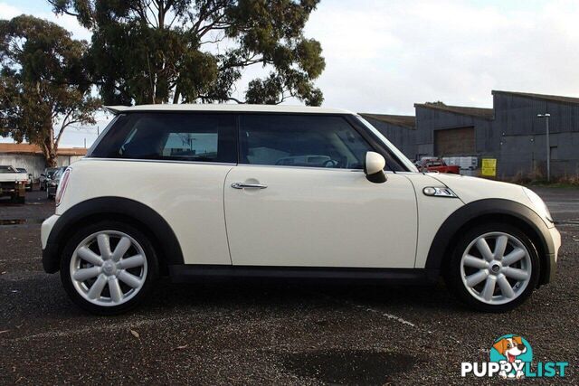 2009 MINI COOPER S R56 HATCH, 2 DOORS, 4 SEATS