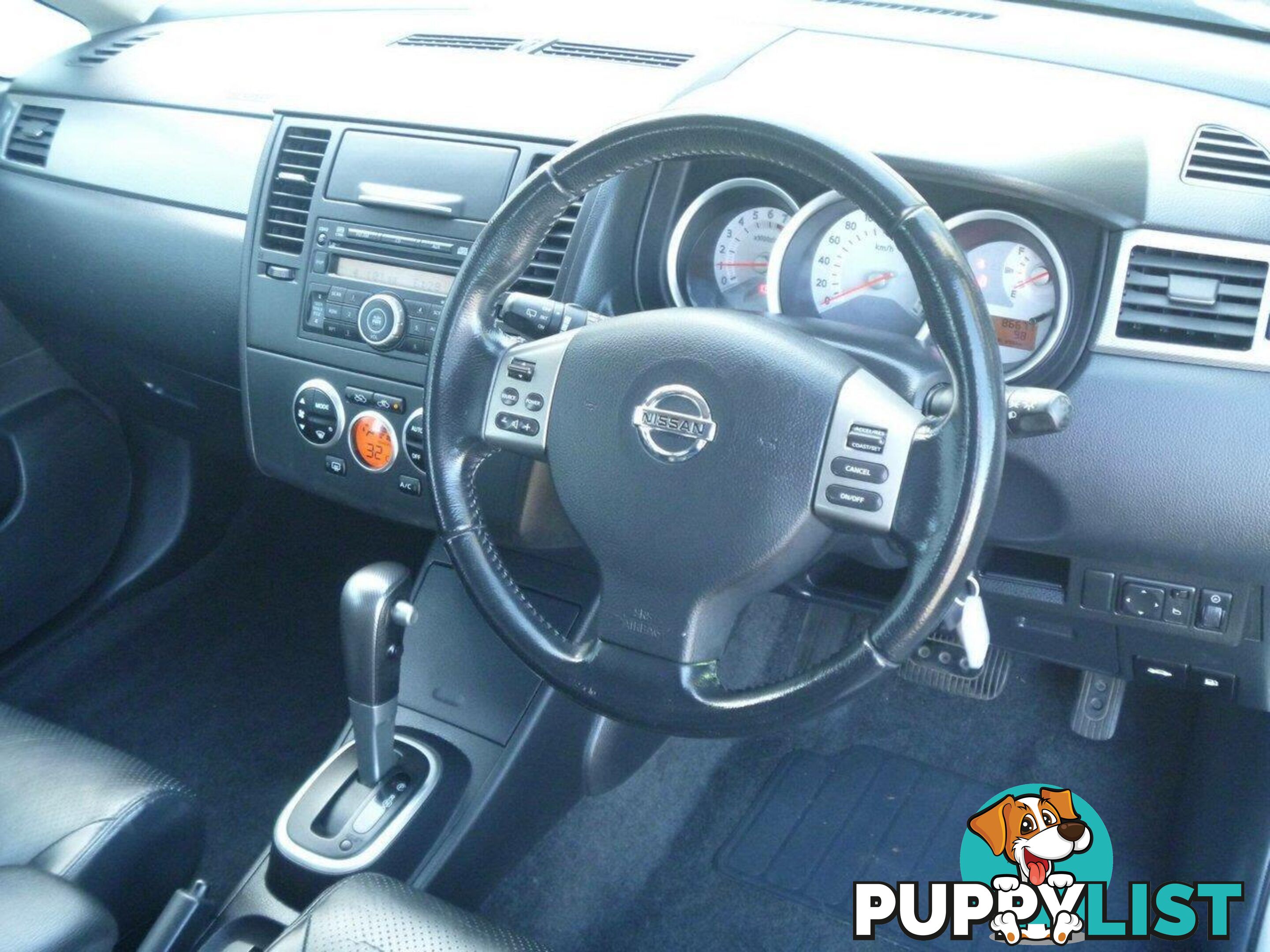 2011 NISSAN TIIDA TI C11 SERIES 3 MY10 HATCH, 5 DOORS, 5 SEATS