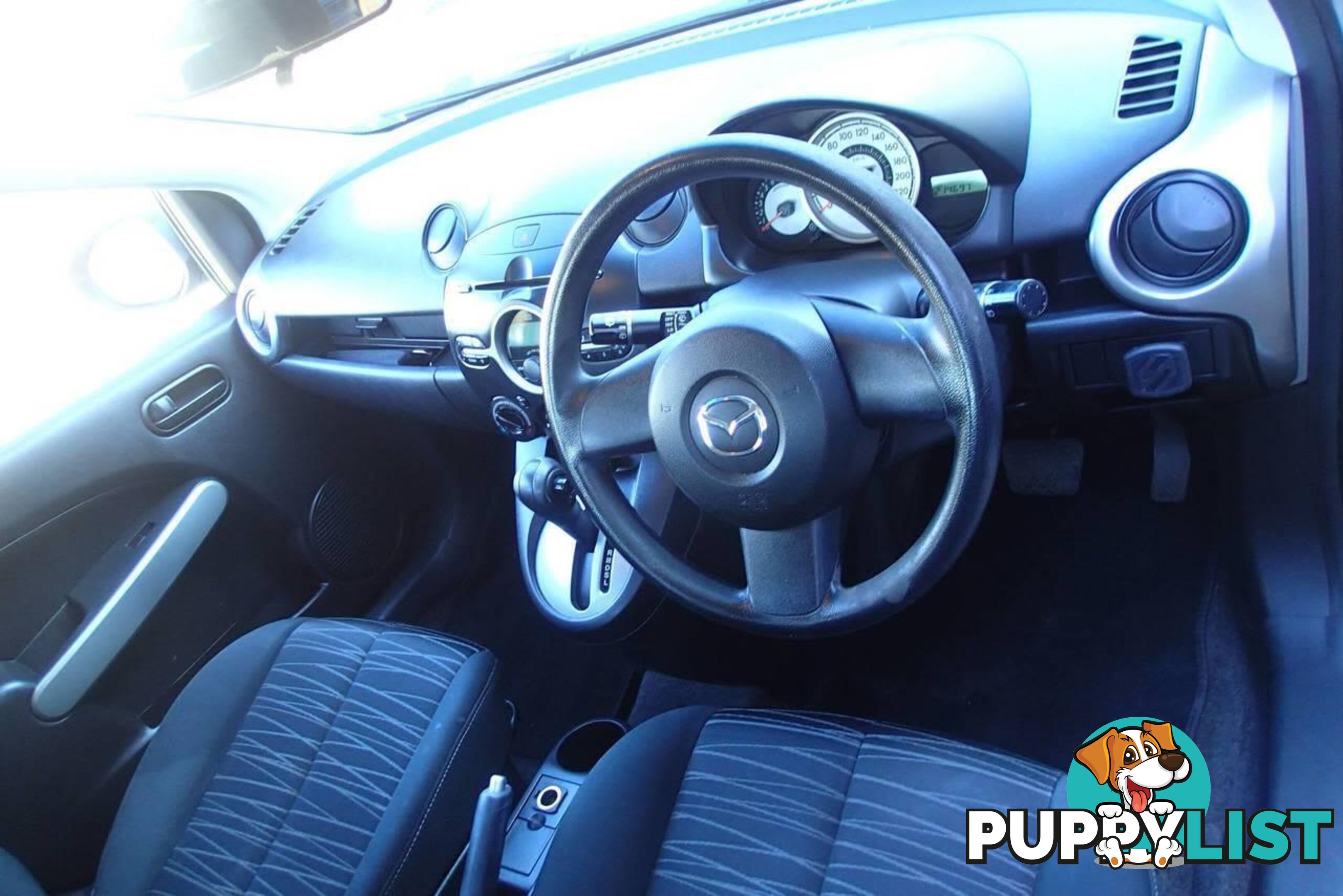 2009 MAZDA 2 NEO DE HATCH, 5 DOORS, 5 SEATS