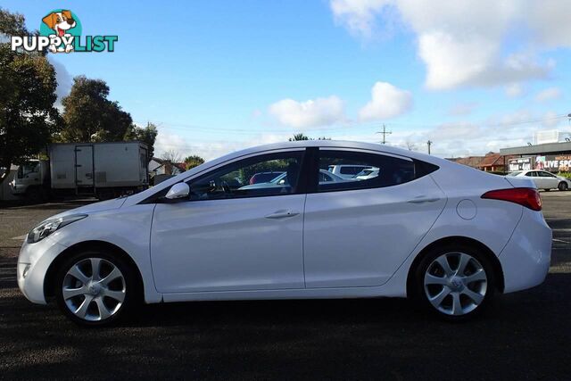 2013 HYUNDAI ELANTRA ACTIVE MD2 SEDAN, 4 DOORS, 5 SEATS