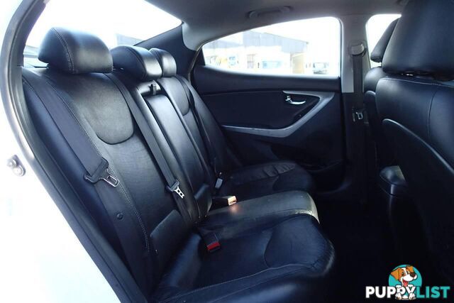 2013 HYUNDAI ELANTRA ACTIVE MD2 SEDAN, 4 DOORS, 5 SEATS