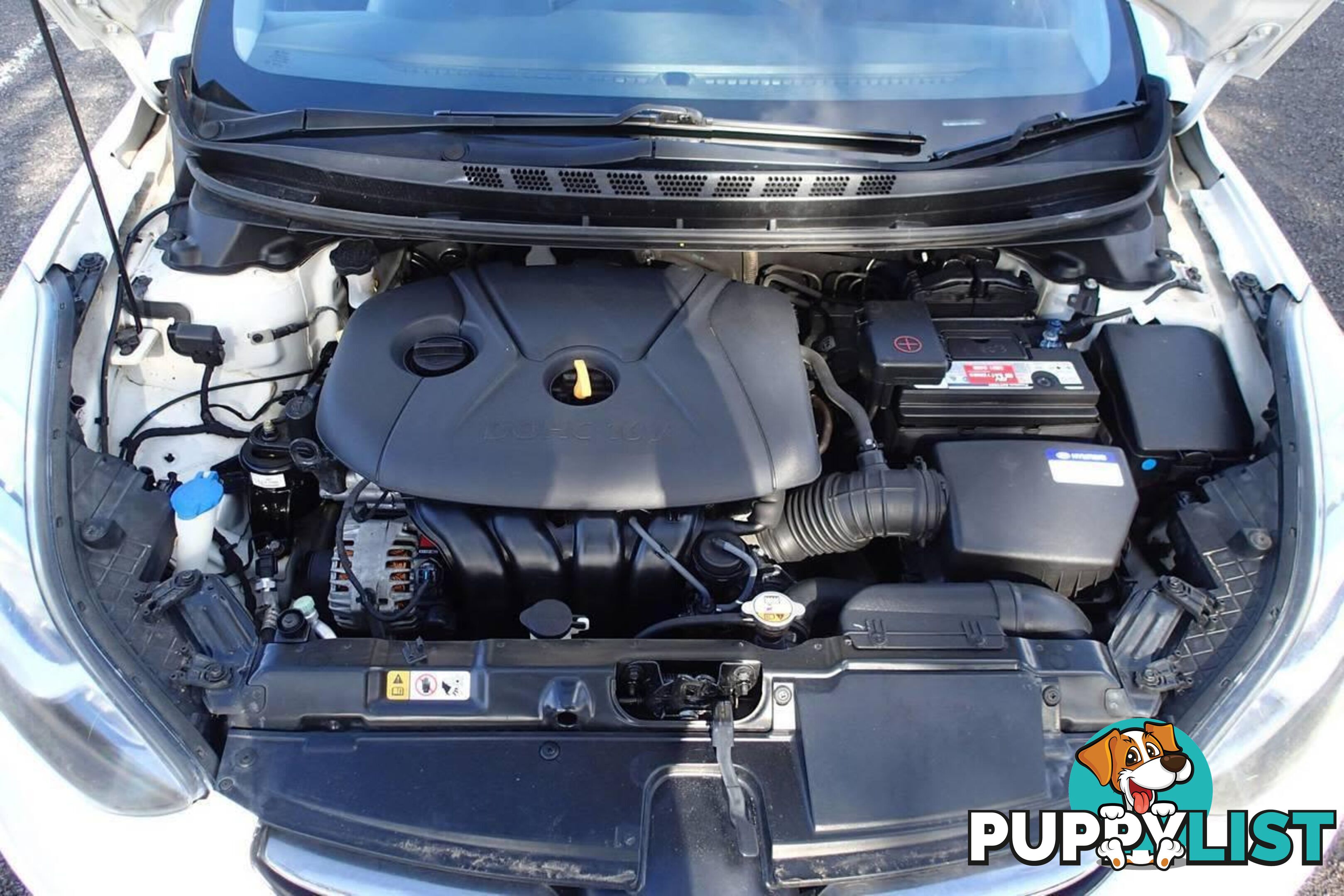 2013 HYUNDAI ELANTRA ACTIVE MD2 SEDAN, 4 DOORS, 5 SEATS